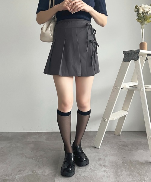 apres jour(アプレジュール)の「リボンプリーツラップスカート【ZOZOTOWN限定アイテム】(スカート・レディース・ブラック/チャコールグレー・フリー)」の2枚目の写真