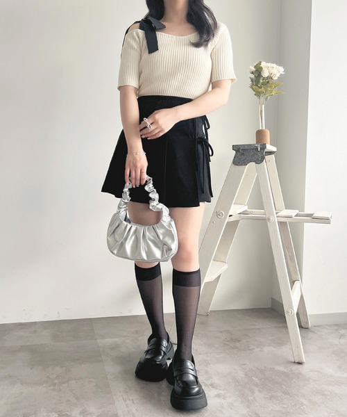 apres jour(アプレジュール)の「リボンプリーツラップスカート【ZOZOTOWN限定アイテム】(スカート・レディース・ブラック/チャコールグレー・フリー)」の13枚目の写真