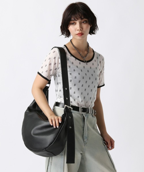 PAGEBOY(ページボーイ)の「ヘンケイBIGショルダー(ショルダーバッグ・レディース・ブラック/ブラウン・FREE)」の3枚目の写真