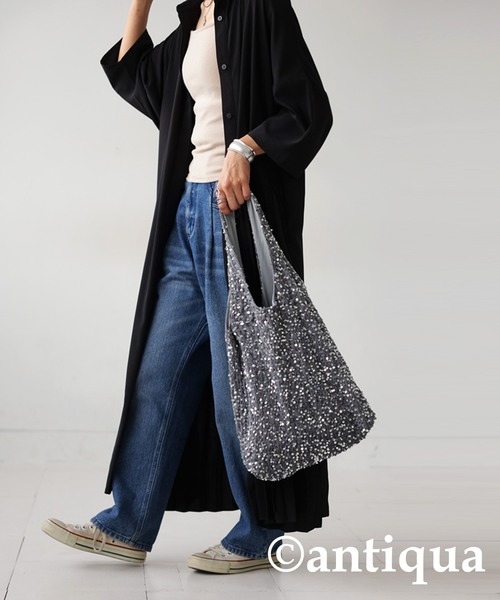 antiqua(アンティカ)の「スパンコールバッグ(トートバッグ・レディース・ネイビー/グレー・ONESIZE)」の7枚目の写真