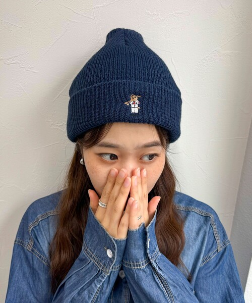 fredy emue(フレディエミュ)の「Roster Bear刺しゅうワッチ(ニットキャップ/ビーニー・レディース・ネイビー/アイボリー/ブラック・FREE)」の20枚目の写真