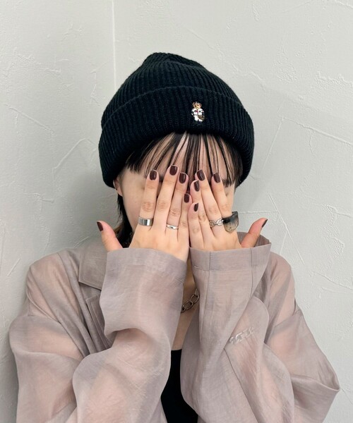 fredy emue(フレディエミュ)の「Roster Bear刺しゅうワッチ(ニットキャップ/ビーニー・レディース・ネイビー/アイボリー/ブラック・FREE)」の14枚目の写真