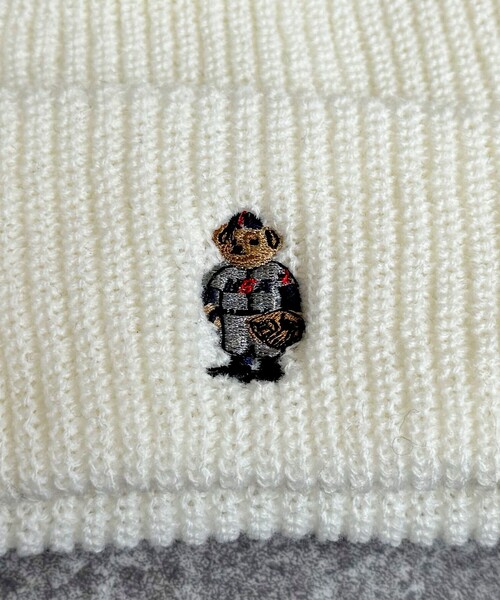 fredy emue(フレディエミュ)の「Roster Bear刺しゅうワッチ(ニットキャップ/ビーニー・レディース・ネイビー/アイボリー/ブラック・FREE)」の11枚目の写真