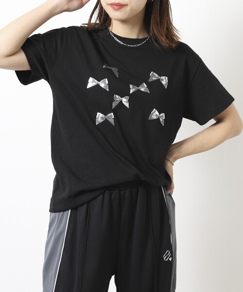 Firsthand（ファーストハンド）の「Firsthand/ファーストハンド オーガニックコットンリボン箔プリントTシャツ / フロントデザインTシャツ（Tシャツ/カットソー・レディース・ブラック/ホワイト/ネイビー・FREE）」の14枚目の写真