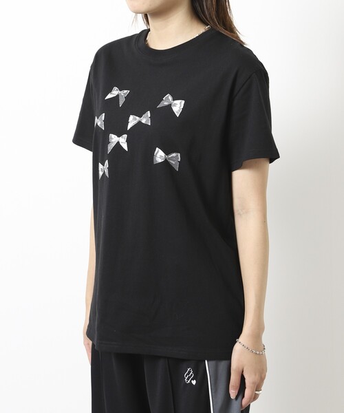 Firsthand（ファーストハンド）の「Firsthand/ファーストハンド オーガニックコットンリボン箔プリントTシャツ / フロントデザインTシャツ（Tシャツ/カットソー・レディース・ブラック/ホワイト/ネイビー・FREE）」の21枚目の写真