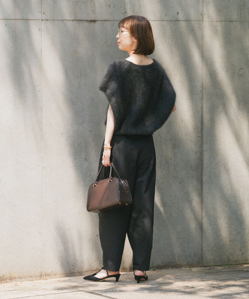 Noble（ノーブル）の「《追加》カーブシルエットパンツ（チノパンツ・レディース・ブラック/ベージュ・36/38/40）」の12枚目の写真