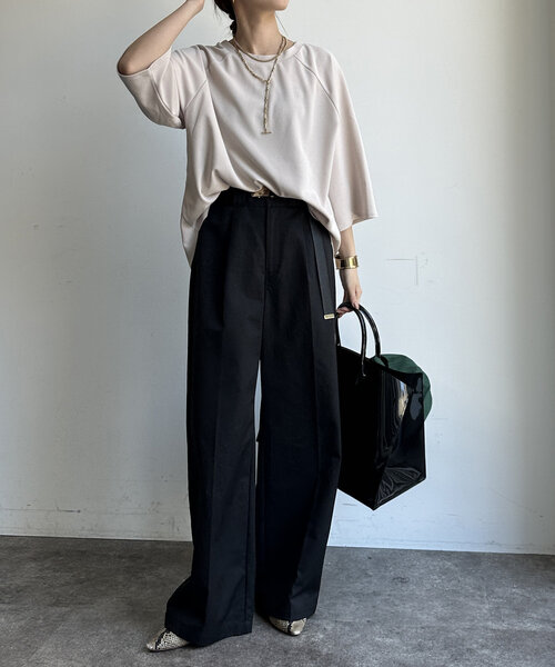 DouDou（ドゥドゥ）の「SOLEILジョーゼットロゴTEE（Tシャツ/カットソー・レディース・チャコールグレー/ホワイト/ベージュ・FREE）」の12枚目の写真