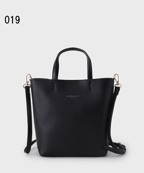 LAURA ASHLEY（ローラアシュレイ）の「【ショルダーストラップ付／合成皮革】縦型トートバッグ（トートバッグ・レディース・グリーン/ブラック/ライトベージュ/キャメル・00）」の18枚目の写真