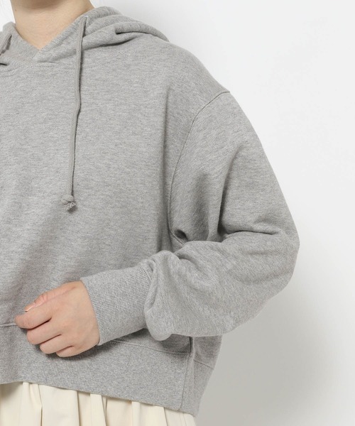 GLOBAL WORK（グローバルワーク）の「高山直子さんコラボ/ショートフーディー/EiiS/133551（パーカー・レディース・ブラック/グレー/オフホワイト・SMALL/X-SMALL）」の13枚目の写真