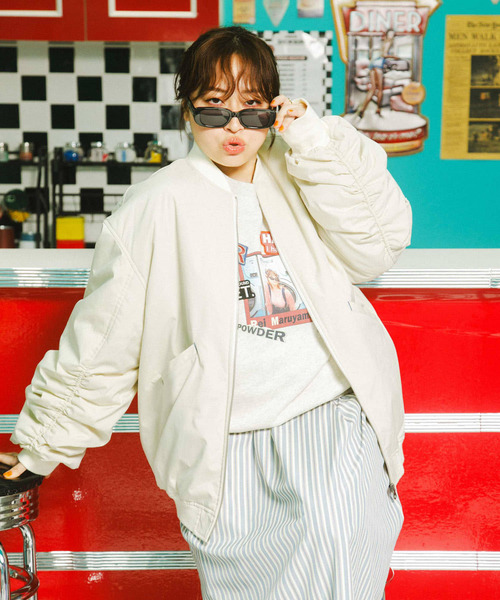 KBF（ケイビーエフ）の「BIGギャザースリーブMA-1（MA-1・レディース・ブラック/アイボリー/ブラック系その他・ONE）」の17枚目の写真