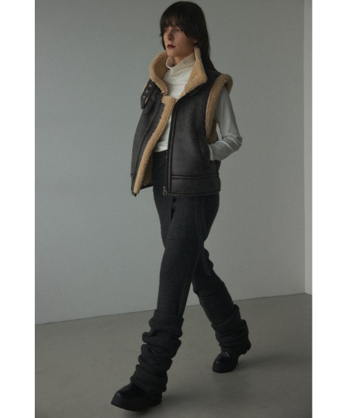 ジャケット・アウター BLACK BY MOUSSY fake leather jacket BLACK BY MOUSSY（ブラックバイマウジー）の「fake mouton vest