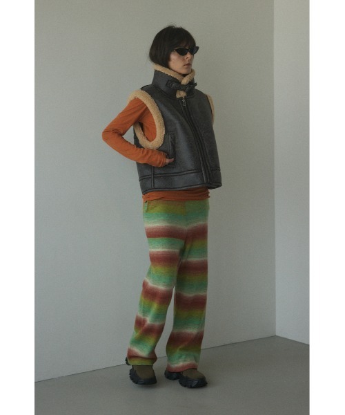 BLACK BY MOUSSY（ブラックバイマウジー）の「fake mouton vest