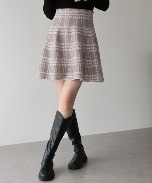 BLUEEAST（ブルーイースト）の「チェックニットミニマーメイドスカート（スカート・レディース・ブラウン/グレー/ベージュ/ブラック・MEDIUM）」の6枚目の写真