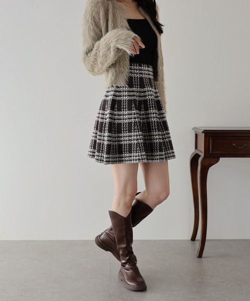 BLUEEAST（ブルーイースト）の「チェックニットミニマーメイドスカート（スカート・レディース・ブラウン/グレー/ベージュ/ブラック・MEDIUM）」の21枚目の写真