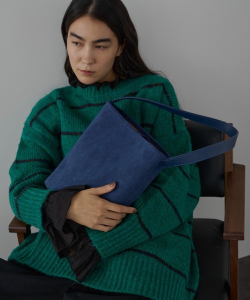 ワンハンドルスウェードバック（ショルダーバッグ）｜Libra Cue