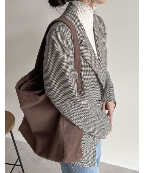 Re:EDIT（リエディ）の「フェイクスエードワンショルダーバッグ（ショルダーバッグ・レディース・ブラック/キャメル/ブラウン/レオパード・FREE）」の11枚目の写真