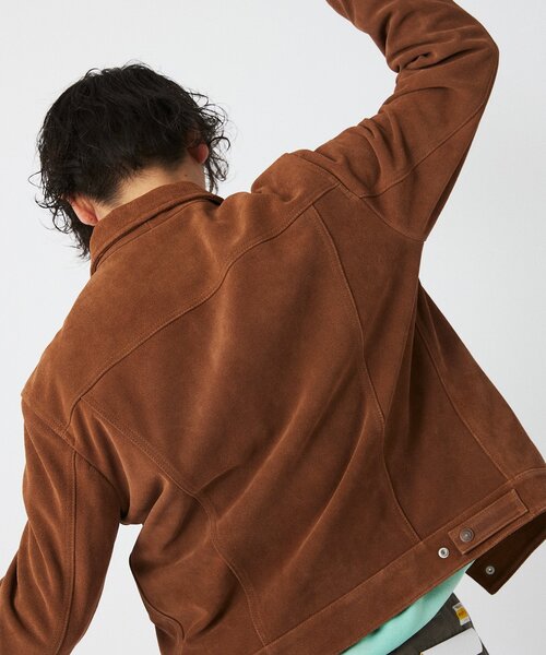 Levi's（リーバイス）の「LEVI’S(R) / リーバイス(R) 別注 TYPE III スエード トラッカージャケット（ライダースジャケット・メンズ・キャメル・SMALL/MEDIUM/LARGE/X-LARGE/XX-LARGE/X-SMALL）」の16枚目の写真