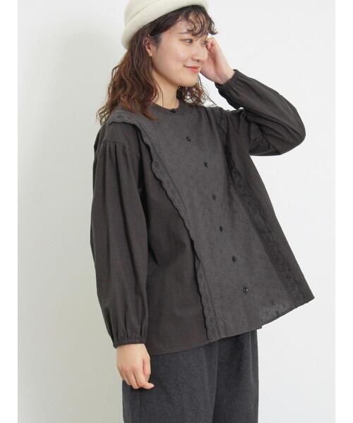 Samansa Mos2（サマンサ モスモス）の「レース切替ブラウス（シャツ/ブラウス・レディース・チャコールグレー/オフホワイト/ピンク/グレー・F）」の3枚目の写真