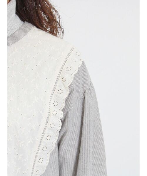 Samansa Mos2（サマンサ モスモス）の「レース切替ブラウス（シャツ/ブラウス・レディース・チャコールグレー/オフホワイト/ピンク/グレー・F）」の14枚目の写真