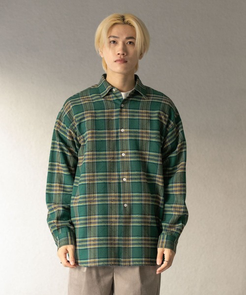 SENSE OF PLACE by URBAN RESEARCH(センスオブプレイスバイアーバンリサーチ)の「ダメージチェックルーズシャツ(シャツ/ブラウス・メンズ・ブラック/レッド/グリーン・LARGE/MEDIUM)」の21枚目の写真