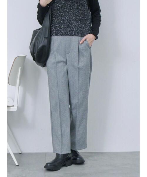 Samansa Mos2 blue（サマンサモスモスブルー）の「ヘリンボーンストレートパンツ（その他パンツ・レディース・チャコールグレー/ベージュ/ブラウン/グレー・F）」の6枚目の写真