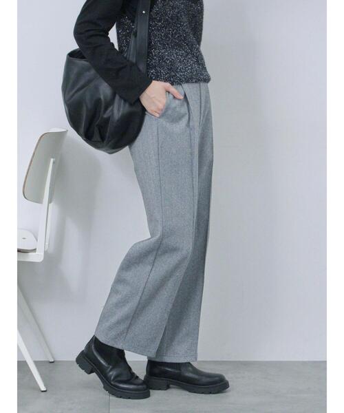 Samansa Mos2 blue（サマンサモスモスブルー）の「ヘリンボーンストレートパンツ（その他パンツ・レディース・チャコールグレー/ベージュ/ブラウン/グレー・F）」の7枚目の写真