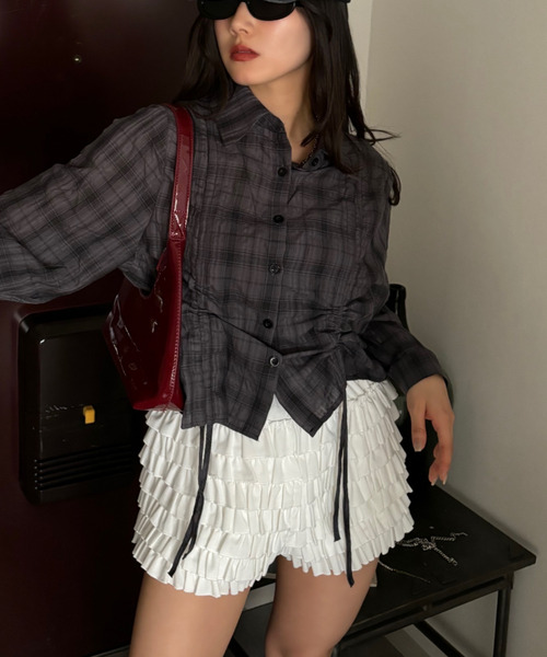 Good Riddance(グッドリダンス)の「【Good Riddance】フロントシャーリング オンブレ風 チェック ショートシャツ(シャツ/ブラウス・レディース・グレー/カーキ/ブラック/ホワイト・FREE)」の7枚目の写真