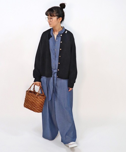 セール】ちょうちょはどこに止まる。【ブローチ付きニット