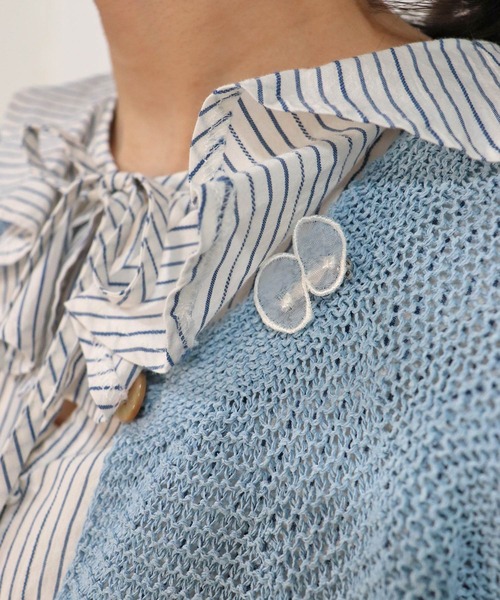 haupia（ハウピア）の「ちょうちょはどこに止まる。【ブローチ付きニット】（カーディガン/ボレロ・レディース・ブラック/サックスブルー/ラベンダー/ベージュ・MEDIUM）」の22枚目の写真