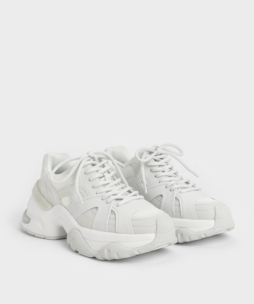 CHARLES & KEITH（チャールズ & キース）の「メッシュ コントラストトリムチャンキースニーカー（スニーカー・レディース・ホワイト/シルバー・25.5cm/25cm/24.5cm/23.5cm/23cm/22.5cm）」の10枚目の写真