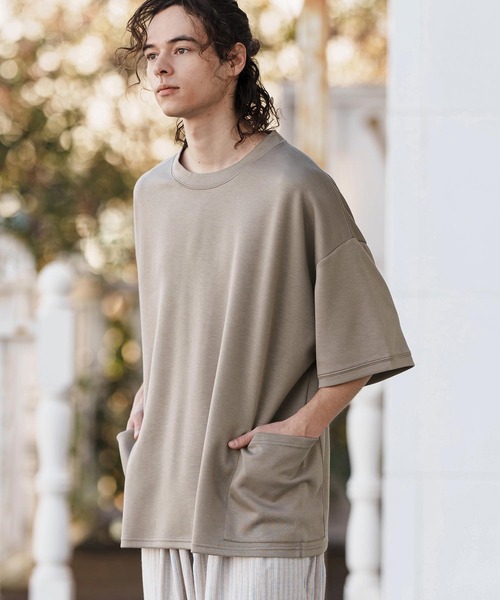 CAMBIO(カンビオ)の「mt9470-ルーズシルエットサイドポケットポンチTシャツ(Tシャツ/カットソー・メンズ・ブラック/ベージュ/ホワイト・S/M/L)」の4枚目の写真
