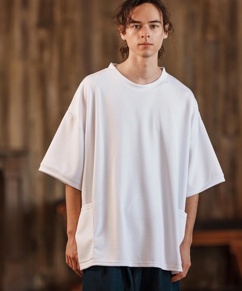 CAMBIO(カンビオ)の「mt9470-ルーズシルエットサイドポケットポンチTシャツ(Tシャツ/カットソー・メンズ・ブラック/ベージュ/ホワイト・S/M/L)」の22枚目の写真