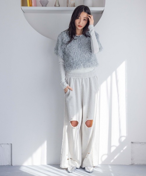 LOWRYS FARM(ローリーズファーム)の「2WAYフリンジフェザー2P 293472(Tシャツ/カットソー・レディース・アイボリー/ブラック/ブルー・FREE)」の13枚目の写真