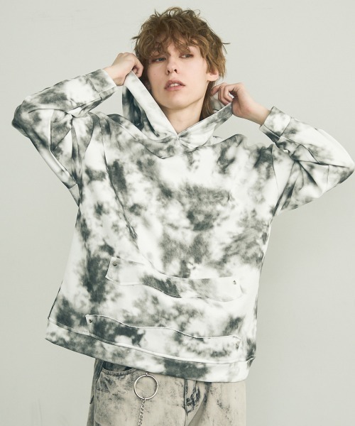 Shoowtime(ショウタイム)の「Marble pattern oversized pullover hoodie / マーブルパターンオーバーサイズプルオーバーパーカー(パーカー・メンズ・ブラック系/ホワイト系/ブラウン系/パープル系・MEDIUM/LARGE/X-LARGE)」の5枚目の写真