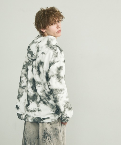 Shoowtime(ショウタイム)の「Marble pattern oversized pullover hoodie / マーブルパターンオーバーサイズプルオーバーパーカー(パーカー・メンズ・ブラック系/ホワイト系/ブラウン系/パープル系・MEDIUM/LARGE/X-LARGE)」の12枚目の写真