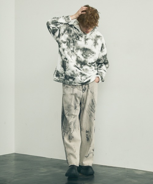 Shoowtime(ショウタイム)の「Marble pattern oversized pullover hoodie / マーブルパターンオーバーサイズプルオーバーパーカー(パーカー・メンズ・ブラック系/ホワイト系/ブラウン系/パープル系・MEDIUM/LARGE/X-LARGE)」の18枚目の写真