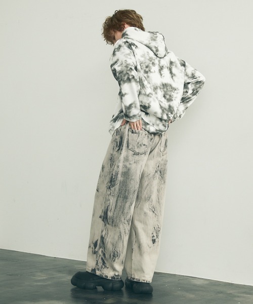 Shoowtime(ショウタイム)の「Marble pattern oversized pullover hoodie / マーブルパターンオーバーサイズプルオーバーパーカー(パーカー・メンズ・ブラック系/ホワイト系/ブラウン系/パープル系・MEDIUM/LARGE/X-LARGE)」の19枚目の写真
