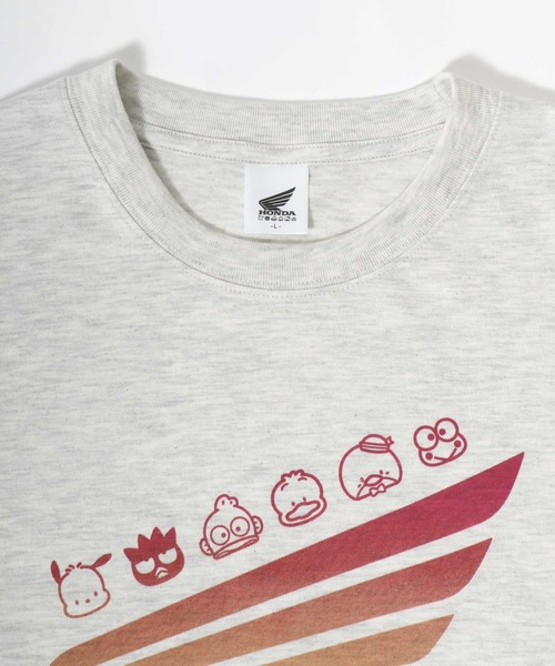 sanrio(サンリオ)の「HONDA×sanrio/ホンダ×サンリオ 『はぴだんぶい』『スーパーカブ』コラボプリント半袖Tシャツ レディース メンズ(Tシャツ/カットソー・レディース・ブルーグリーン/オートミール/スミクロ/ネイビー・M/L/LL)」の12枚目の写真