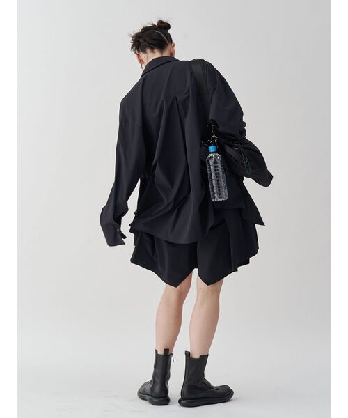 UN3D.（アンスリード）の「COMPACT SLING BAG / コンパクトスリングバッグ（ボディバッグ/ウエストポーチ・レディース・ブラック/ベージュ/カーキ・FREE）」の20枚目の写真