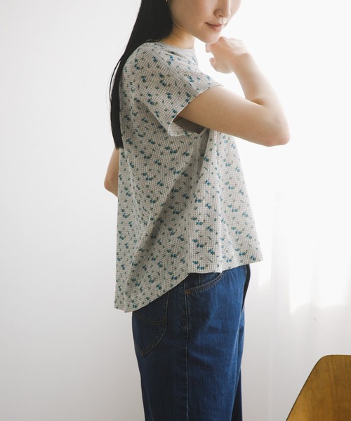 URBAN RESEARCH DOORS（アーバンリサーチドアーズ）の「『別注』Sports Wear×DOORS　ワッフルフレンチスリーブTシャツ（Tシャツ/カットソー・レディース・グレー系その他/アイボリー/グレー/ホワイト系その他・ONE）」の5枚目の写真