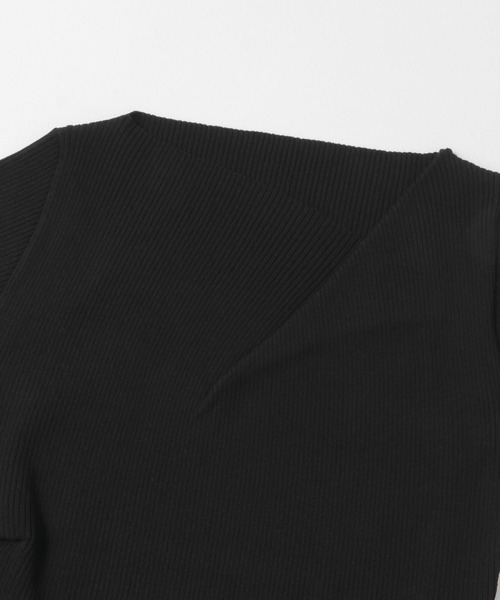 SENSE OF PLACE by URBAN RESEARCH（センスオブプレイスバイアーバンリサーチ）の「『一部WEB限定カラー』アシメネックハーフスリーブセーター（ニット/セーター・レディース・ベージュ/ライトグレー/ブラック/ライトブルー・ONE）」の11枚目の写真