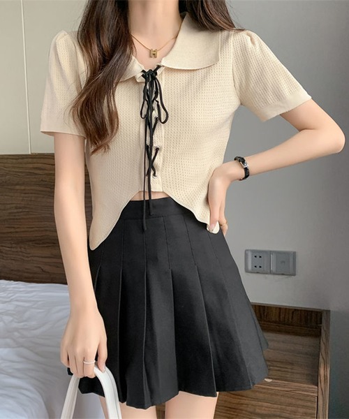 Jasmine Grandiflorum(ジャスミングランディフローラム)の「【Jasmine】レースアップショート丈半袖トップス (SS)(Tシャツ/カットソー・レディース・ブラック/ホワイト/ベージュ・FREE)」の8枚目の写真