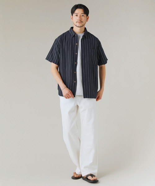LIL VENDARS（リルヴェンダース）の「Buyer's Select/綿麻オーバーサイズレギュラーカラーストライプ半袖シャツ（シャツ/ブラウス・メンズ・オフホワイト/ネイビー/ベージュ・L/M）」の18枚目の写真