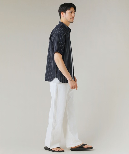 LIL VENDARS（リルヴェンダース）の「Buyer's Select/綿麻オーバーサイズレギュラーカラーストライプ半袖シャツ（シャツ/ブラウス・メンズ・オフホワイト/ネイビー/ベージュ・L/M）」の20枚目の写真