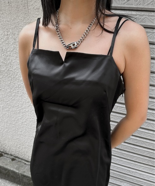 LVEU.(ラブユ.)の「【LVEU.】レース切り替えキャミワンピース / ワンピース ワンピ キャミワンピ サテン ロング レース シースルー シアー レイヤード スリット ストレート ブラック(ワンピース・レディース・ブラック・FREE)」の8枚目の写真