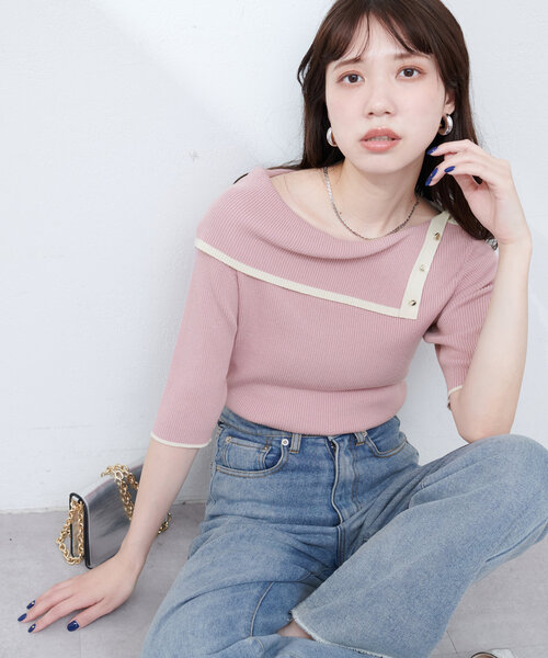 natural couture(ナチュラルクチュール)の「【WEB限定】オフショルアシメネックリブニット(ニット/セーター・レディース・サックスブルー/ネイビー/オフホワイト/ピンク・FREE)」の7枚目の写真