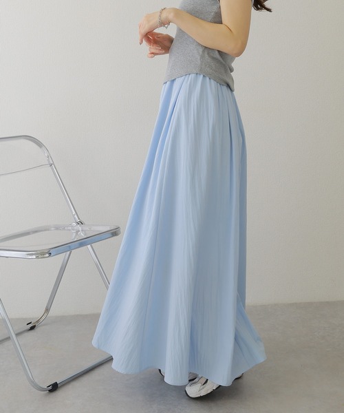 LAULEN（ローレン）の「gather long flare skirt / ギャザー フレア ロング スカート（スカート・レディース・ホワイト/ライトグレー/ブルー/ブラック・FREE）」の13枚目の写真