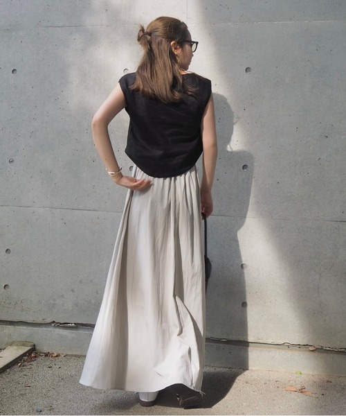 LAULEN（ローレン）の「gather long flare skirt / ギャザー フレア ロング スカート（スカート・レディース・ホワイト/ライトグレー/ブルー/ブラック・FREE）」の21枚目の写真