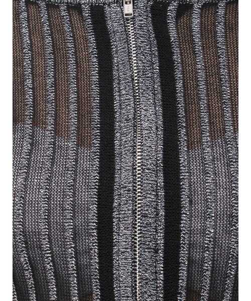 GYDA（ジェイダ）の「ラメシアーオフショルショートニットカーディガン（カーディガン/ボレロ・レディース・オフホワイト/ブラック/スカイブルー・FREE）」の6枚目の写真