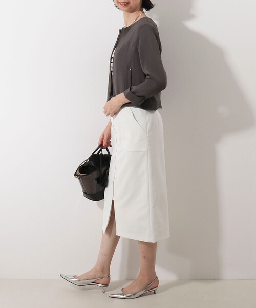 MICO COULIER（ミコクリエ）の「ポリワッシャーカルゼZIPアップジャケット（ブルゾン・レディース・オフホワイト/チャコールグレー/ベージュ・38）」の17枚目の写真